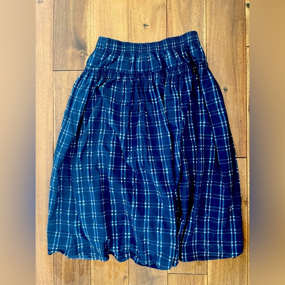 Madewell Pull-On Midi Skirt in
Shibori Indigo Plaid - Picture 7 of 9